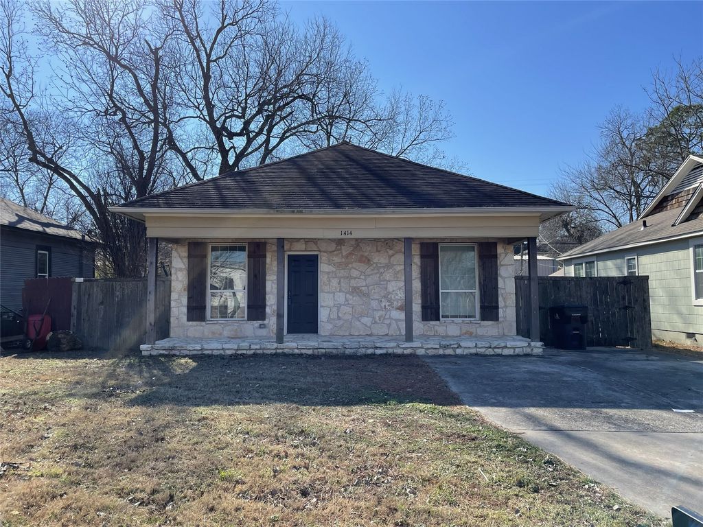 1414 W Sears Street, Denison, TX 75020