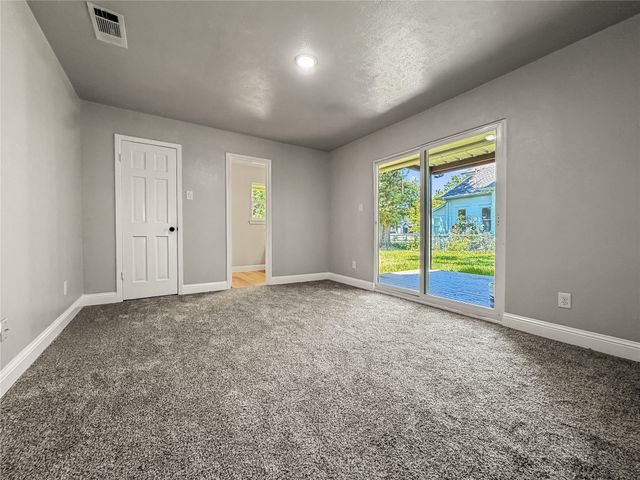 1901 Park Street, Greenville, TX 75401