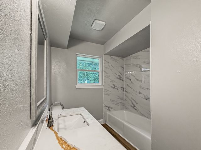 1901 Park Street, Greenville, TX 75401
