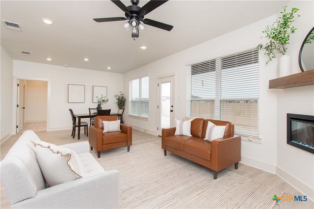 8618 Glade Drive, Temple, TX 76502