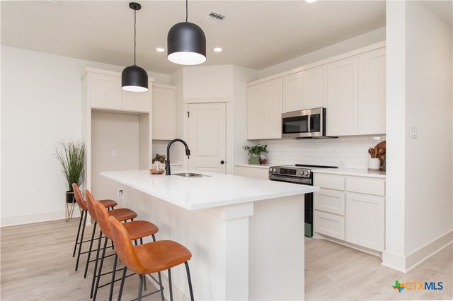 8618 Glade Drive, Temple, TX 76502