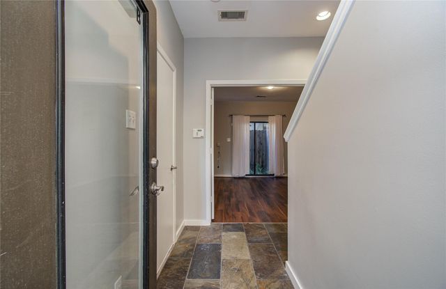 1609 Welch Street B, Houston, TX 77006