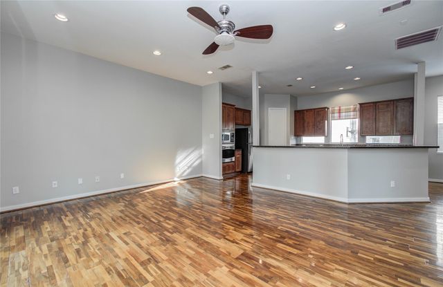 1609 Welch Street B, Houston, TX 77006