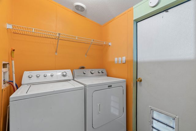 104 Runway Lane, Aurora, TX 76078