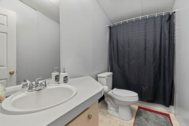 104 Runway Lane, Aurora, TX 76078