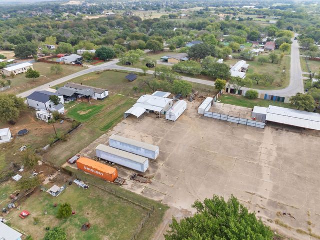 104 Runway Lane, Aurora, TX 76078