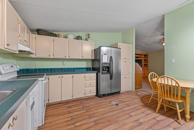 104 Runway Lane, Aurora, TX 76078