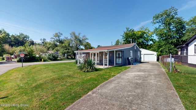 4618 E Overbrook Dr, Louisville, KY 40216