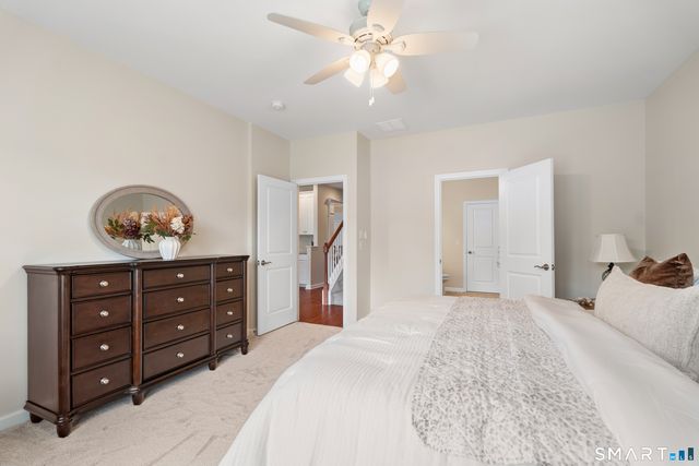 733 Championship Drive 733, Oxford, CT 06478