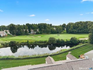 733 Championship Drive 733, Oxford, CT 06478