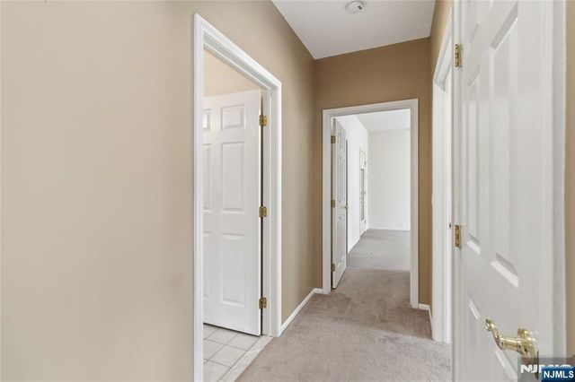 5322 Richmond Road 322, West Milford, NJ 07480