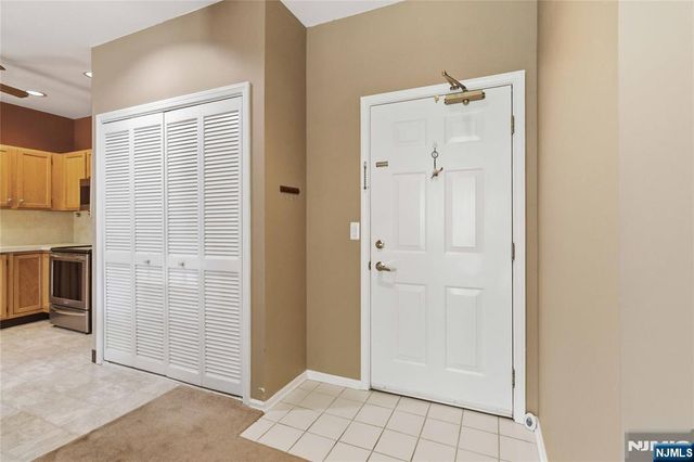 5322 Richmond Road 322, West Milford, NJ 07480