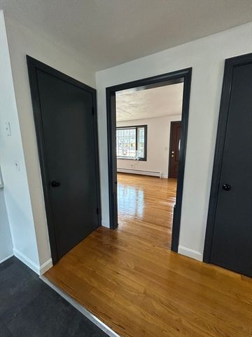 10 Walter St, Norton, MA 02766