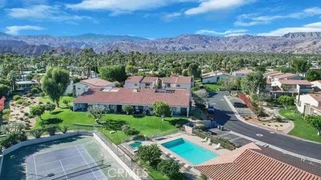 45436 Driftwood, Palm Desert, CA 92260