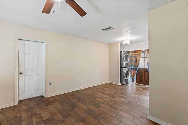 5217 PEACH AVENUE, Seffner, FL 33584