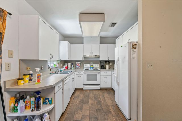 5217 PEACH AVENUE, Seffner, FL 33584