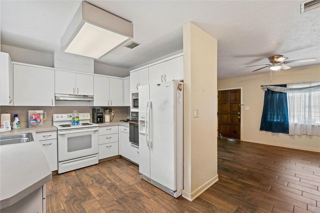 5217 PEACH AVENUE, Seffner, FL 33584