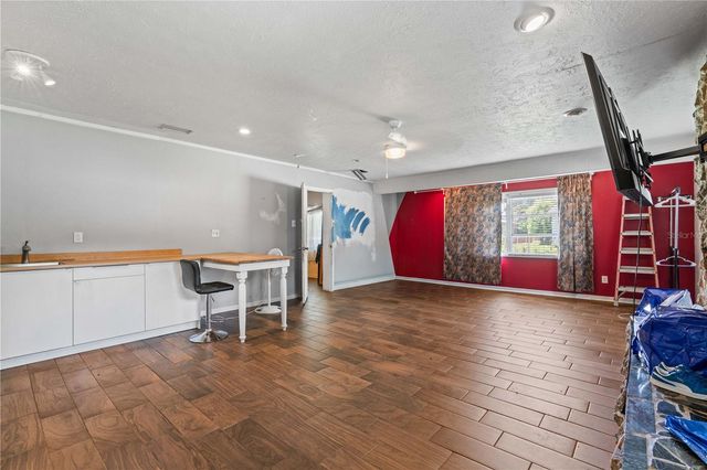 5217 PEACH AVENUE, Seffner, FL 33584