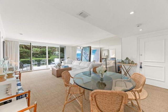 2774 S Ocean Boulevard 105, Palm Beach, FL 33480