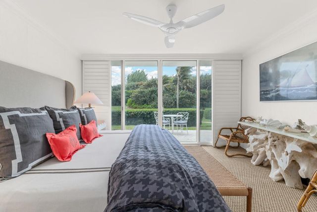 2774 S Ocean Boulevard 105, Palm Beach, FL 33480