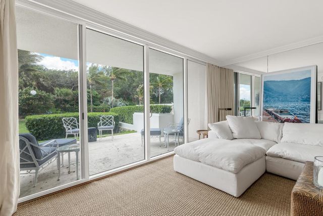 2774 S Ocean Boulevard 105, Palm Beach, FL 33480