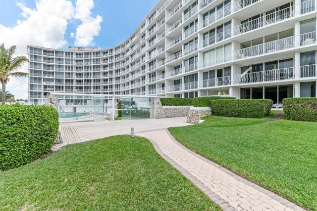 2774 S Ocean Boulevard 105, Palm Beach, FL 33480