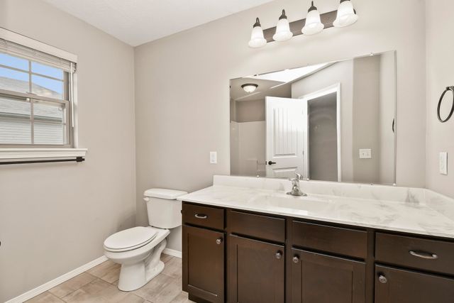 1403 N Farmington Drive, Ozark, MO 65721