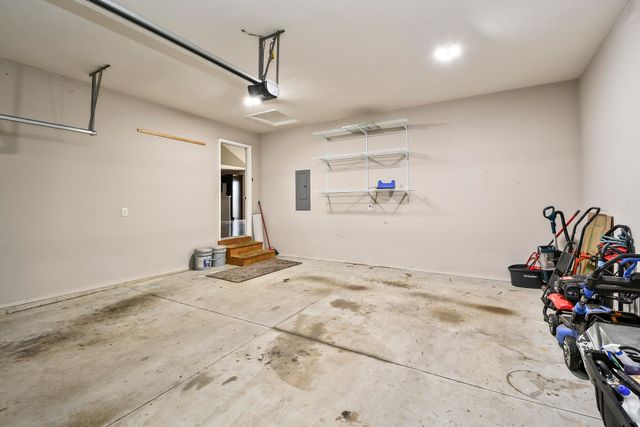 1403 N Farmington Drive, Ozark, MO 65721