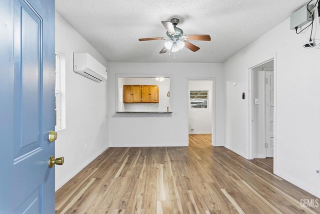 125 L Street, Bakersfield, CA 93304