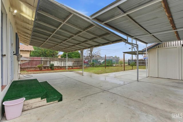 125 L Street, Bakersfield, CA 93304