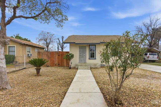 125 L Street, Bakersfield, CA 93304