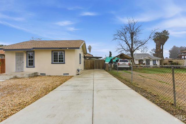 125 L Street, Bakersfield, CA 93304