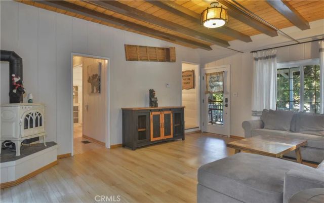27245 Little Bear, Blue Jay, CA 92317
