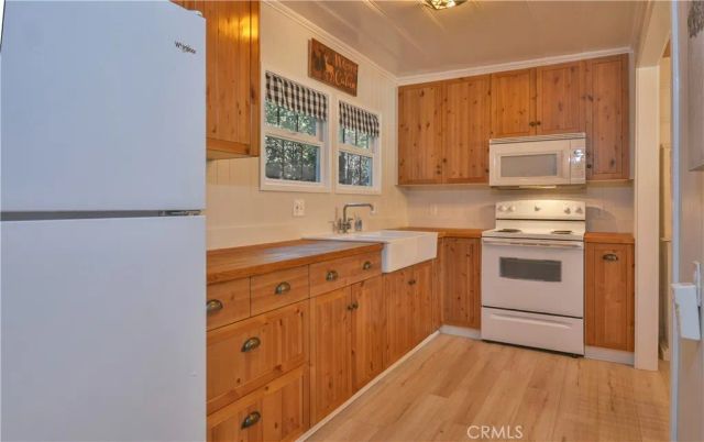 27245 Little Bear, Blue Jay, CA 92317