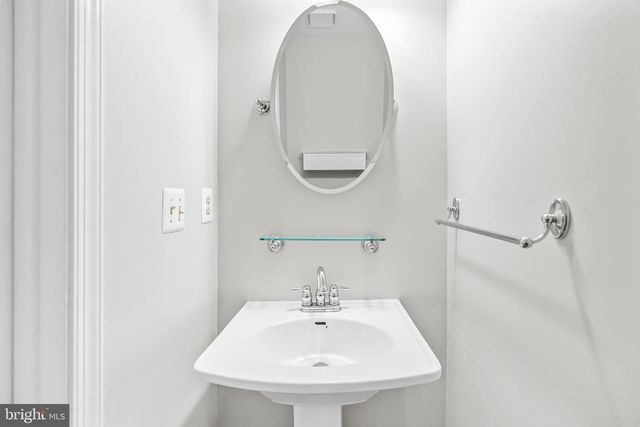 6651 HUNTING PATH RD, Haymarket, VA 20169