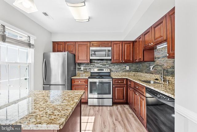 6651 HUNTING PATH RD, Haymarket, VA 20169