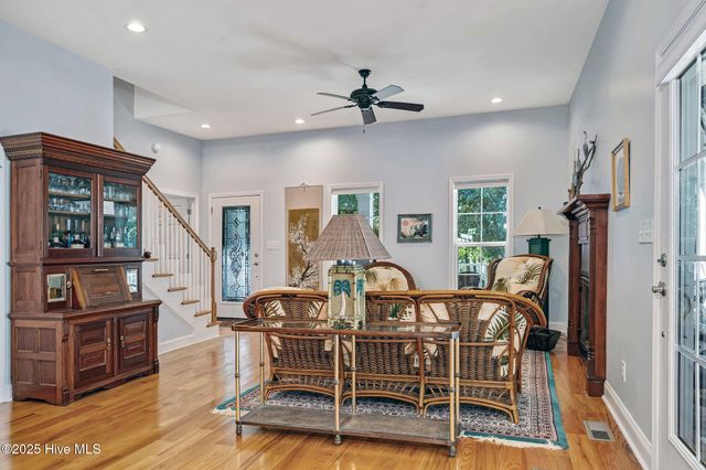 212 Lakeshore Drive, Lake Waccamaw, NC 28450