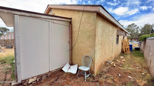 847 Luna Street, Las Cruces, NM 88001