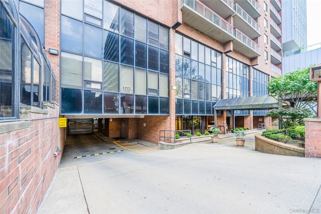 136-24 Maple Avenue 3B, Flushing, NY 11355