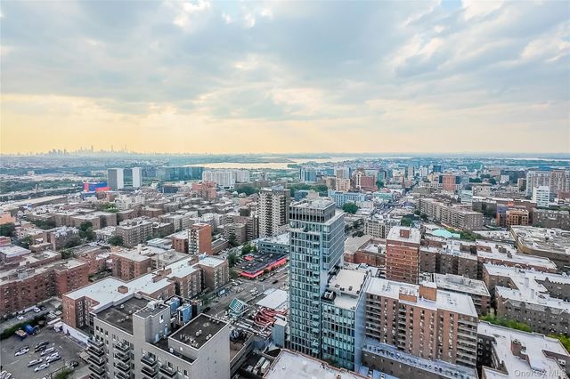 136-24 Maple Avenue 3B, Flushing, NY 11355