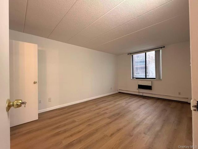 136-24 Maple Avenue 3B, Flushing, NY 11355
