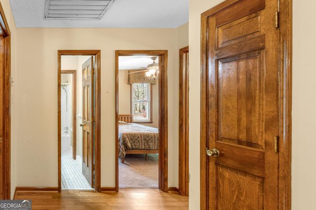 426 Old Senoia Road, Fayetteville, GA 30215