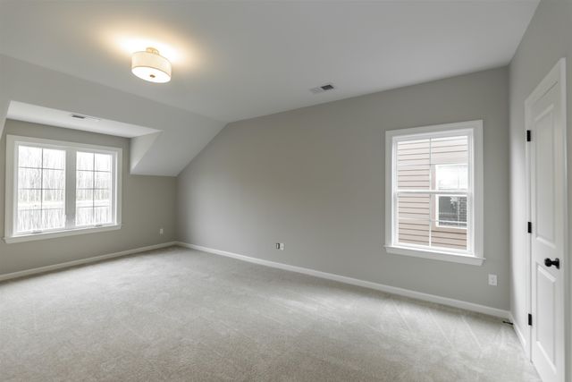 510 VALLEY FORGE LN, Rossville, TN 38066