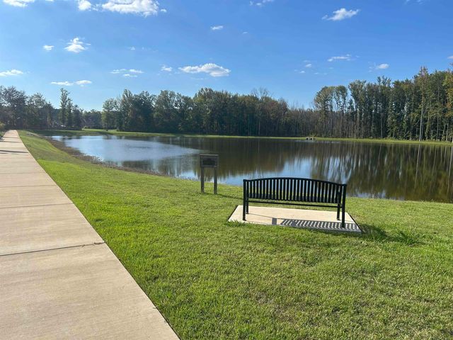 510 VALLEY FORGE LN, Rossville, TN 38066