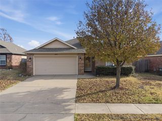 11103 N 143rd East Avenue, Owasso, OK 74055
