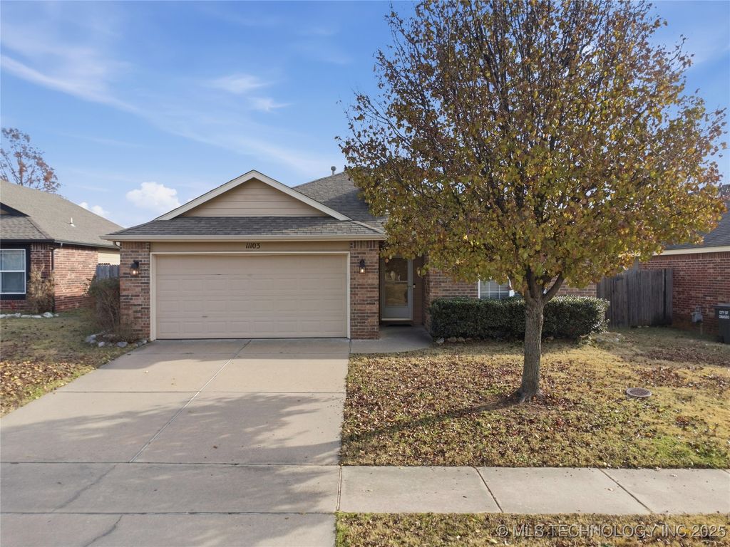 11103 N 143rd East Avenue, Owasso, OK 74055