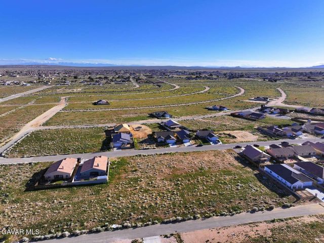 8315 Milner Drive, California City, CA 93505