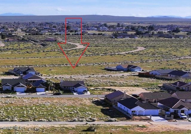 8315 Milner Drive, California City, CA 93505