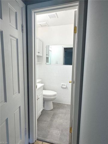2 Yulee CT, Hampton, VA 23669