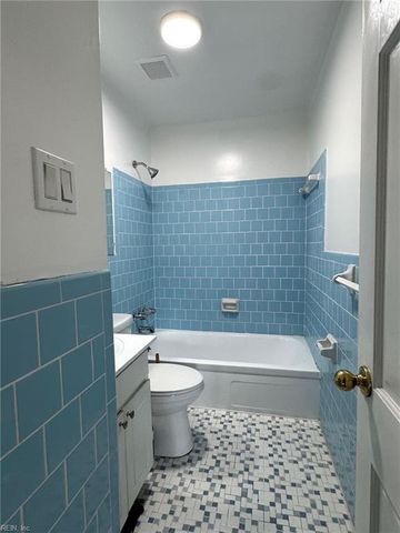 2 Yulee CT, Hampton, VA 23669